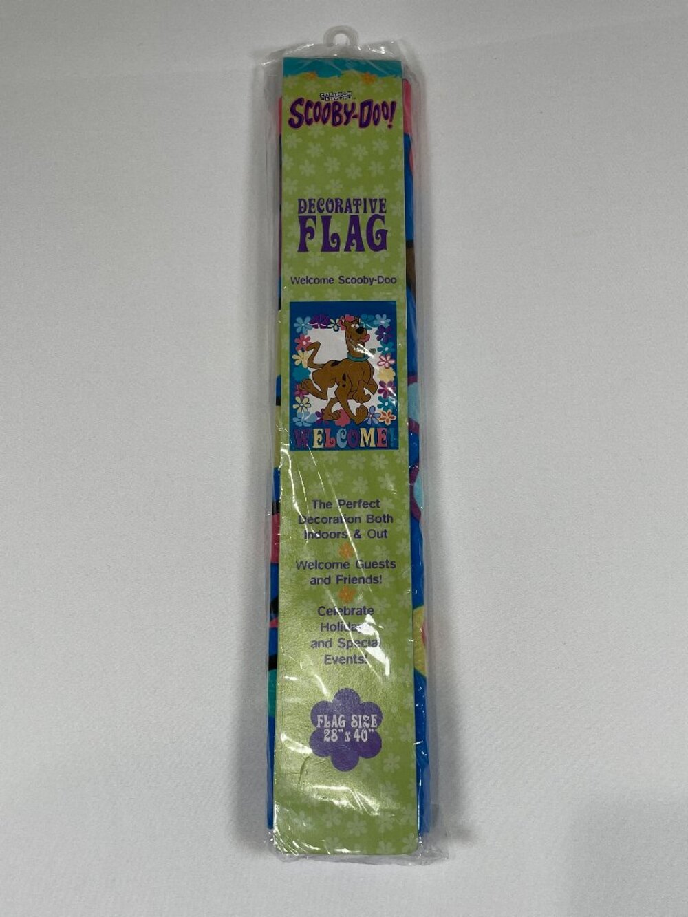 Vintage 1999 Scooby-Doo Welcome Decorative Flag 28" x 40" Retro Flower Power NIP